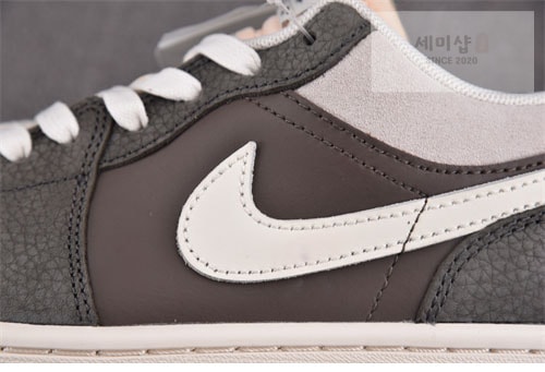 Nike 나이키 에어조던1 로우 SE 까치 FD0399-004 신발 11번 이미지
