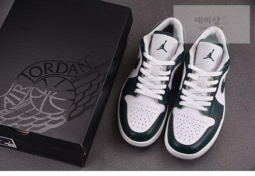 Nike 나이키 에어조던1 로우 SE 옥시다이즈 그린 FQ7687-300 신발 4번 이미지