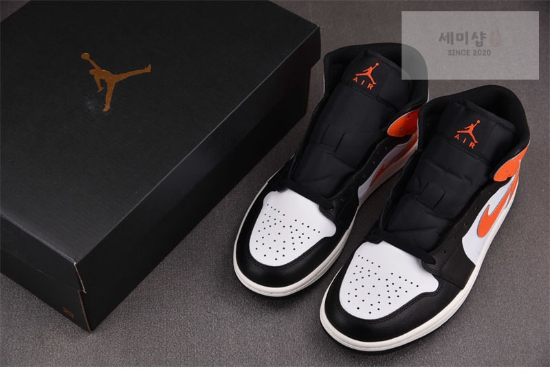 Nike 나이키 에어조던1 미드 스타피쉬 DQ8426-801 신발 2번 이미지