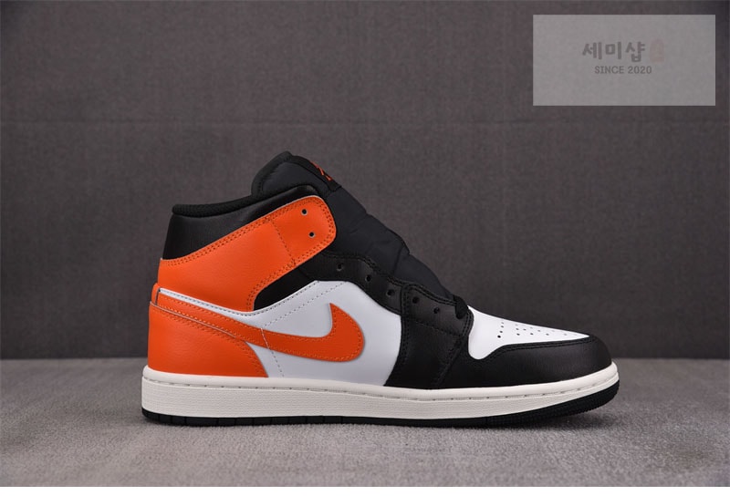 Nike 나이키 에어조던1 미드 스타피쉬 DQ8426-801 신발 4번 이미지