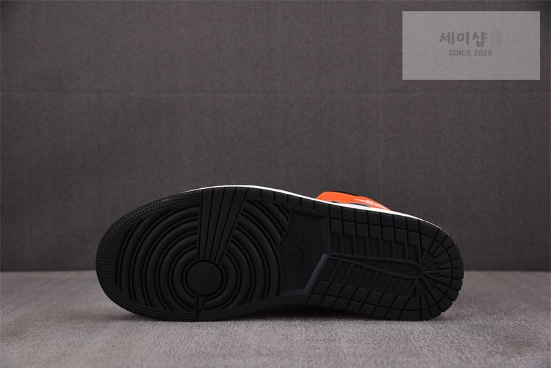 Nike 나이키 에어조던1 미드 스타피쉬 DQ8426-801 신발 9번 이미지