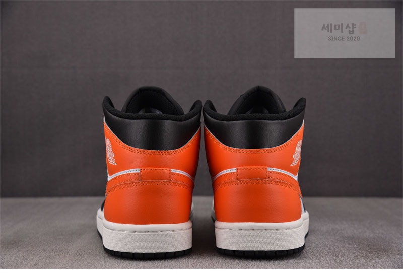 Nike 나이키 에어조던1 미드 스타피쉬 DQ8426-801 신발 10번 이미지