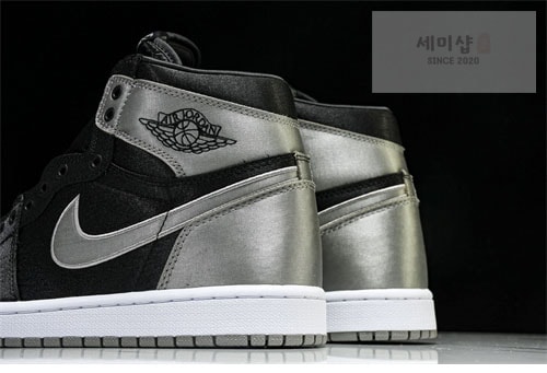 Nike 나이키 에어조던1 OG 하이 “Satin Shadow” 사틴 쉐도우 신발 8번 이미지