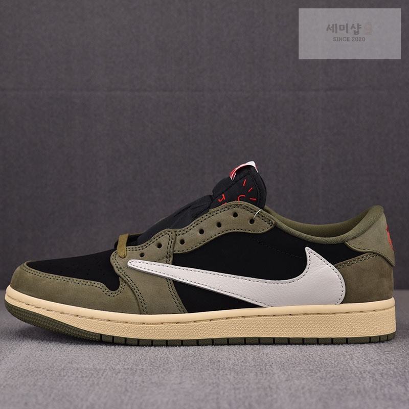 Nike 나이키 에어조던1 x 트레비스 스캇 로우 og 신발 1번 이미지