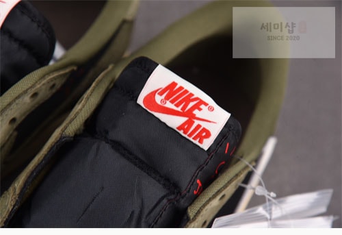 Nike 나이키 에어조던1 x 트레비스 스캇 로우 og 신발 8번 이미지