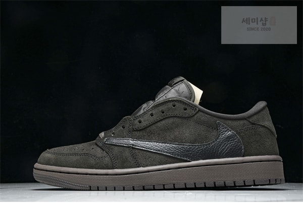 Nike 나이키 에어조던1 x 트레비스 스캇 OG SP “벨벳 브라운” 신발 6번 이미지