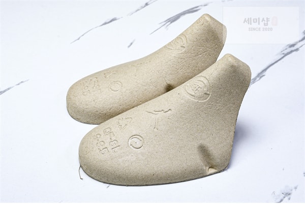 Nike 나이키 에어조던1 x 트레비스 스캇 OG SP “벨벳 브라운” 신발 23번 이미지