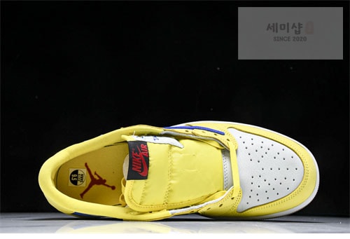 Nike 나이키 에어조던1 x 트레비스 스캇 OG WMNS “카나리” 신발 5번 이미지