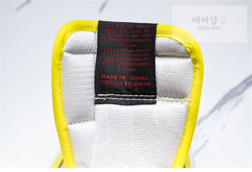 Nike 나이키 에어조던1 x 트레비스 스캇 OG WMNS “카나리” 신발 11번 이미지