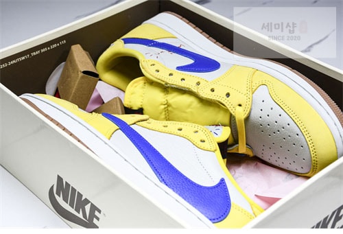 Nike 나이키 에어조던1 x 트레비스 스캇 OG WMNS “카나리” 신발 20번 이미지