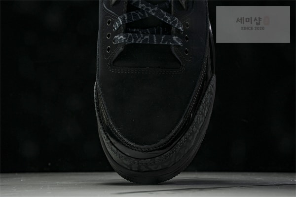 Nike 나이키 에어조던3 레트로 “블랙 캣” 신발 11번 이미지