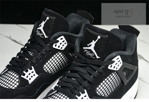 Nike 나이키 에어조던4 레트로 “화이트 썬더” 신발 19번 이미지