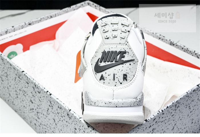 Nike 나이키 에어조던4 “시멘트” 신발 5번 이미지
