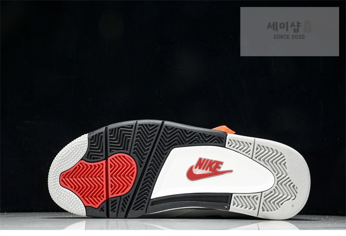 Nike 나이키 에어조던4 “시멘트” 신발 8번 이미지