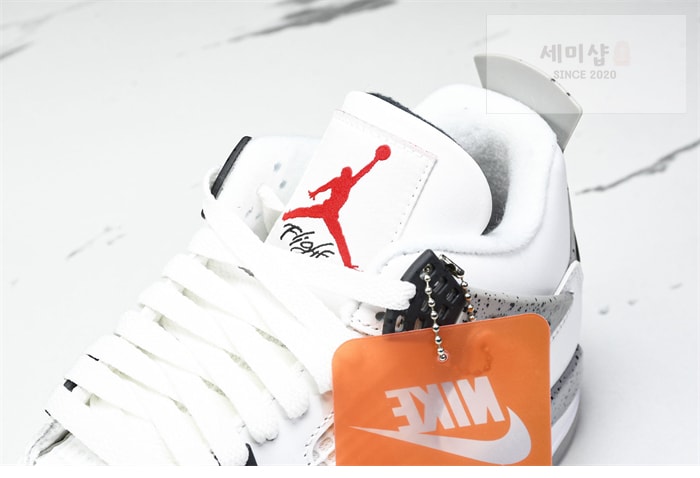 Nike 나이키 에어조던4 “시멘트” 신발 13번 이미지