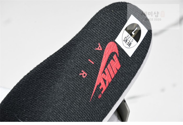 Nike 나이키 에어조던4 “시멘트” 신발 17번 이미지