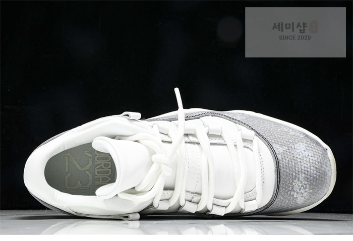 Nike 나이키 에어조던 11 로우 “Year of the Snake” 신발 27번 이미지