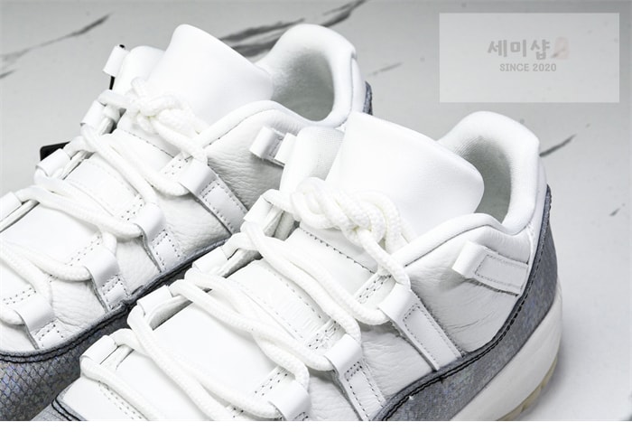 Nike 나이키 에어조던 11 로우 “Year of the Snake” 신발 20번 이미지