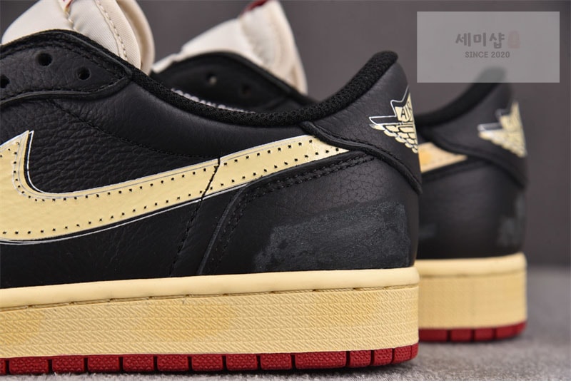 Nike 나이키 에어조던 1 로우 OG 나이젤 실베스터 베터 위드 타임 IB8958-001 신발 12번 이미지