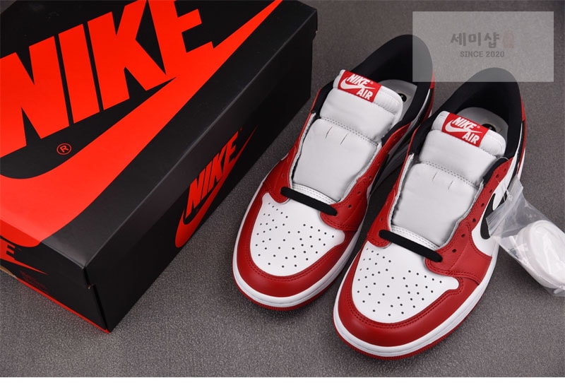 Nike 나이키 에어조던 1 로우 OG 시카고 HQ6998-600 신발 2번 이미지