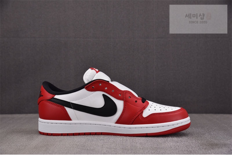 Nike 나이키 에어조던 1 로우 OG 시카고 HQ6998-600 신발 5번 이미지