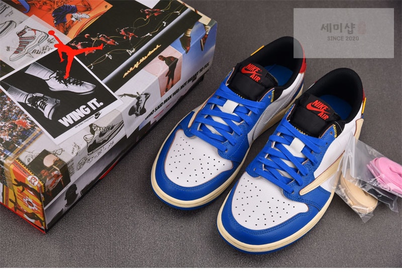Nike 나이키 에어조던 1 x 트래비스 스캇 x 프라그먼트 레트로 로우 OG UN DM7866-111 신발 6번 이미지