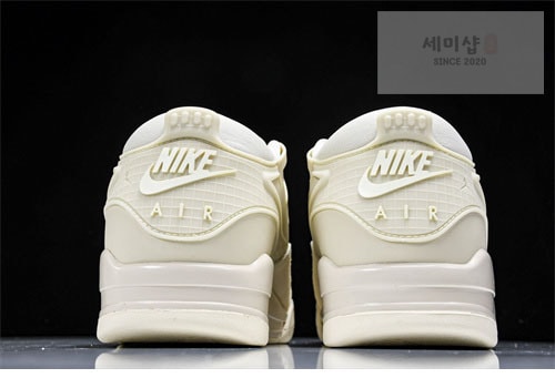Nike 나이키 에어조던 4 RM 라이트 레전드 브라운 FQ7940-200 신발 24번 이미지