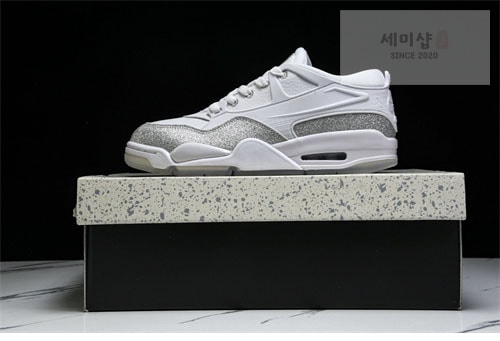 Nike 나이키 에어조던 4 RM 화이트 메탈릭 실버 신발 17번 이미지