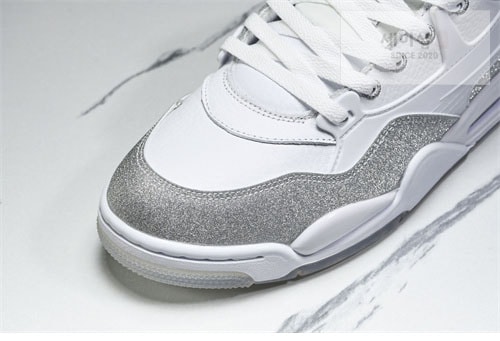 Nike 나이키 에어조던 4 RM 화이트 메탈릭 실버 신발 18번 이미지
