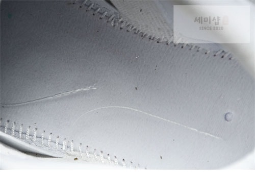 Nike 나이키 에어조던 4 RM 화이트 메탈릭 실버 신발 27번 이미지
