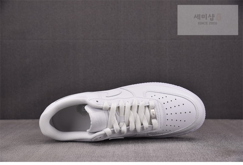 Nike 나이키 에어포스1 ’07 로우 올백 CW2288-111 신발 12번 이미지