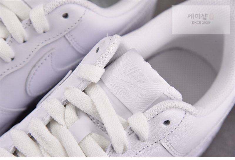 Nike 나이키 에어포스1 ’07 로우 올백 CW2288-111 신발 8번 이미지
