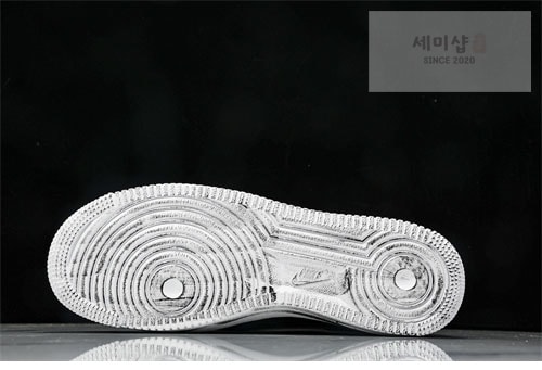 Nike 나이키 에어포스1 x 피스마이너스원 파라노이즈 1.0 레플리카 6번 이미지 - 신발 | 세미샵 레플리카 사이트