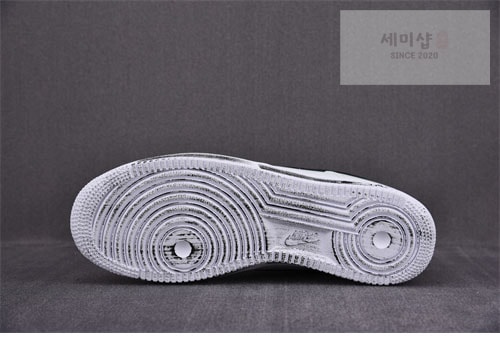 Nike 나이키 에어포스1 x 피스마이너스원 파라노이즈 2.0 레플리카 4번 이미지 - 신발 | 세미샵 레플리카 사이트