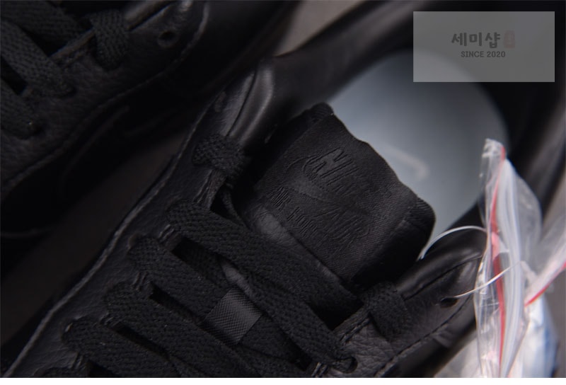 Nike 나이키 에어포스 1 로우 드레이크 NOCTA “Certified Lover Boy” CZ8065-101 신발 9번 이미지