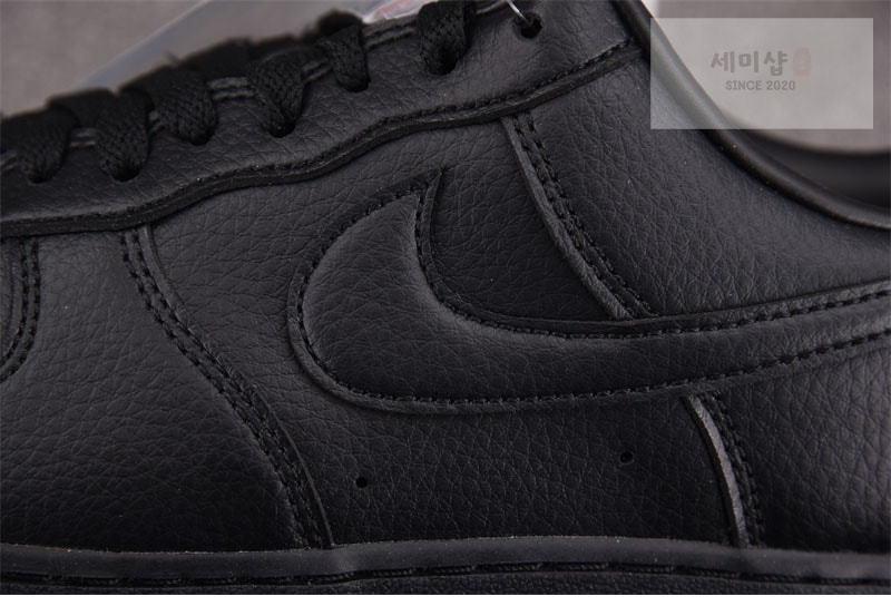 Nike 나이키 에어포스 1 로우 드레이크 NOCTA “Certified Lover Boy” CZ8065-101 신발 12번 이미지