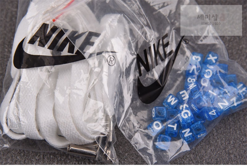 Nike 나이키 에어포스 1 로우 드레이크 NOCTA “Certified Lover Boy” CZ8065-101 신발 15번 이미지