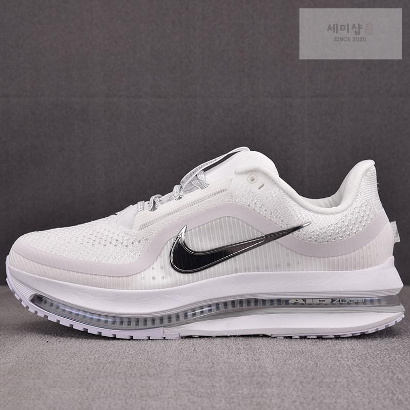 Nike 나이키 에어 줌 페가수스 프리미엄 화이트 메탈릭 실버 HQ2592-102 신발 1번 이미지