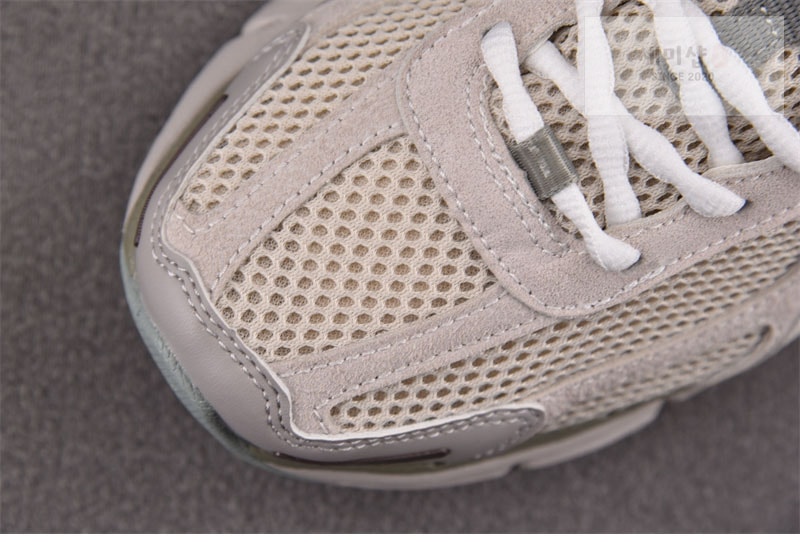 Nike 나이키 줌 보메로 5 SE 라이트 오어우드 브라운 FZ3653-104 신발 13번 이미지