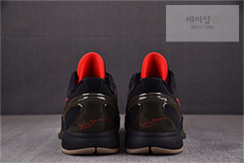 Nike 나이키 줌 코비6 이탈리안 카모 신발 7번 이미지