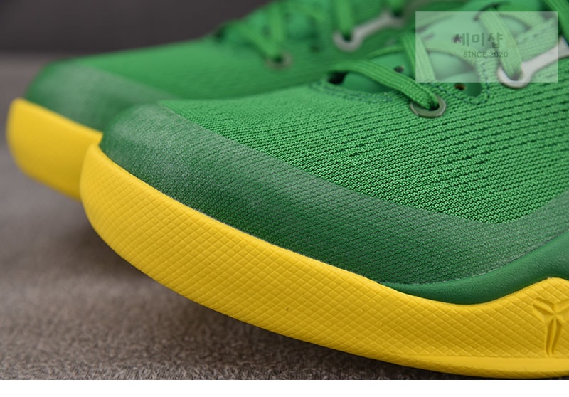 Nike 나이키 줌 코비 8 오리건 덕스 PE 신발 7번 이미지