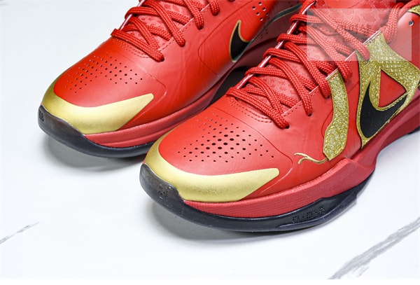 Nike 나이키 코비5 프로토 “유니버시티 레드” 신발 26번 이미지