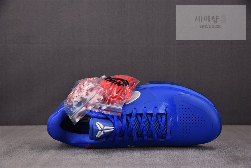 Nike 나이키 코비 5 프로트로 다저스 IO6256-400 신발 4번 이미지