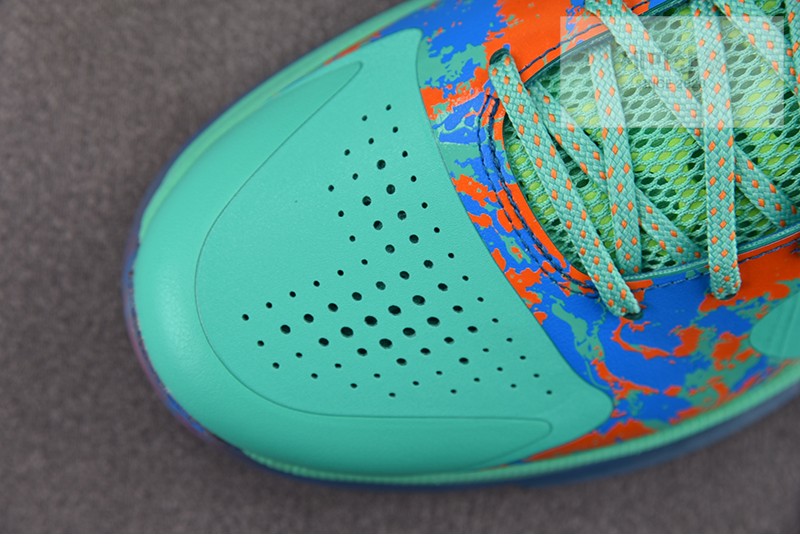 Nike 나이키 코비 5 프로트로 제일런 브런슨 NY vs. NY PE 신발 9번 이미지