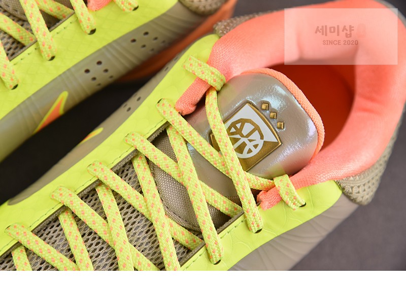 Nike 나이키 코비 5 프로트로 EYBL IQ9316-200 신발 10번 이미지