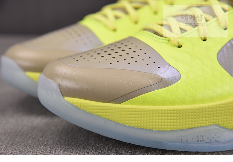 Nike 나이키 코비 5 프로트로 EYBL IQ9316-200 신발 12번 이미지