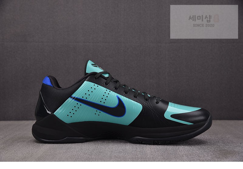 Nike 나이키 코비 5 프로트로 PE EYBL 아카데미 IH0274-300 신발 3번 이미지