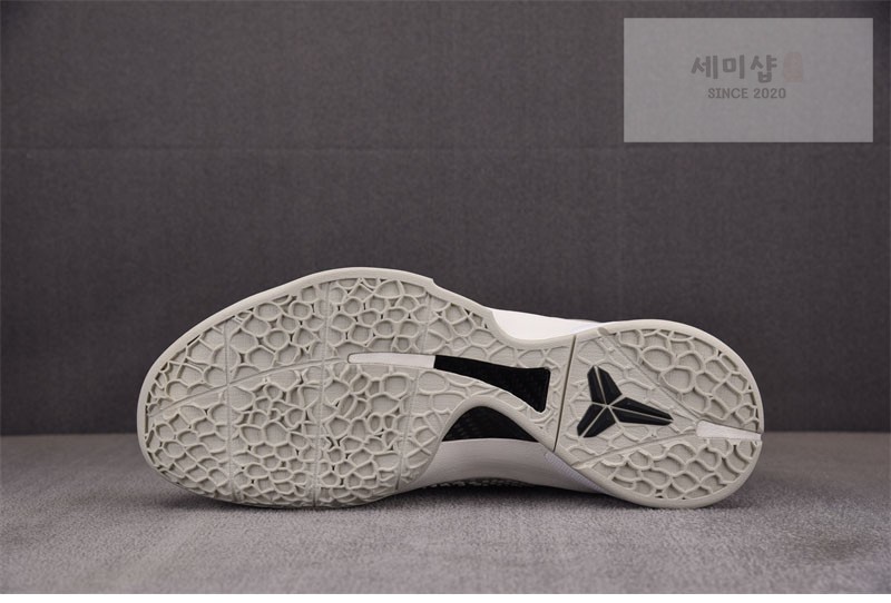 Nike 나이키 코비 6 프로트로 세일 FQ3546-100 신발 5번 이미지