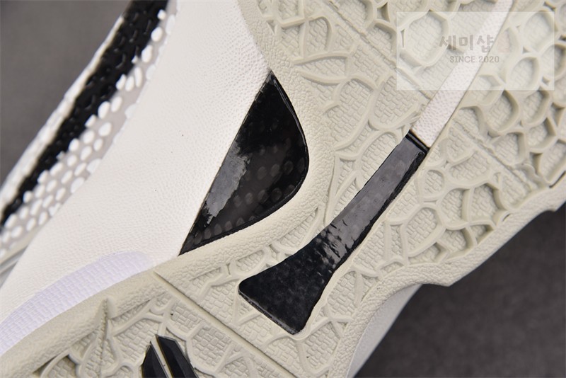 Nike 나이키 코비 6 프로트로 세일 FQ3546-100 신발 16번 이미지