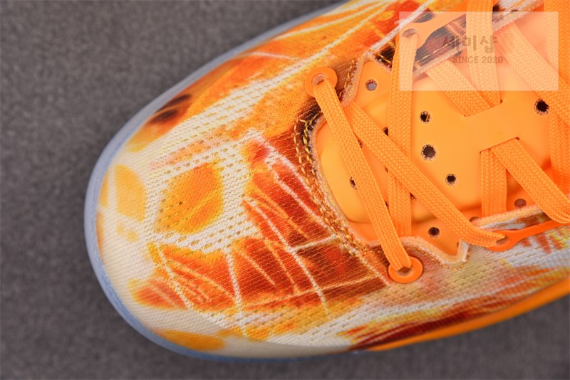 Nike 나이키 코비 8 프로트로 상하이 파이어웍스 IO6259-800 신발 6번 이미지